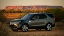 2018 Land Rover Discovery tows 110-ton road train