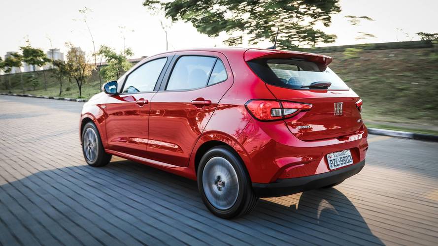 Comparativo VW Polo x Fiat Argo x Honda Fit x Peugeot 208