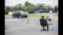 Kia Carens - Social Test 