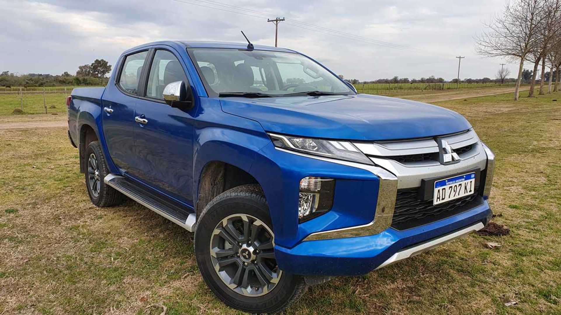 cr-tica-mitsubishi-l200-2019