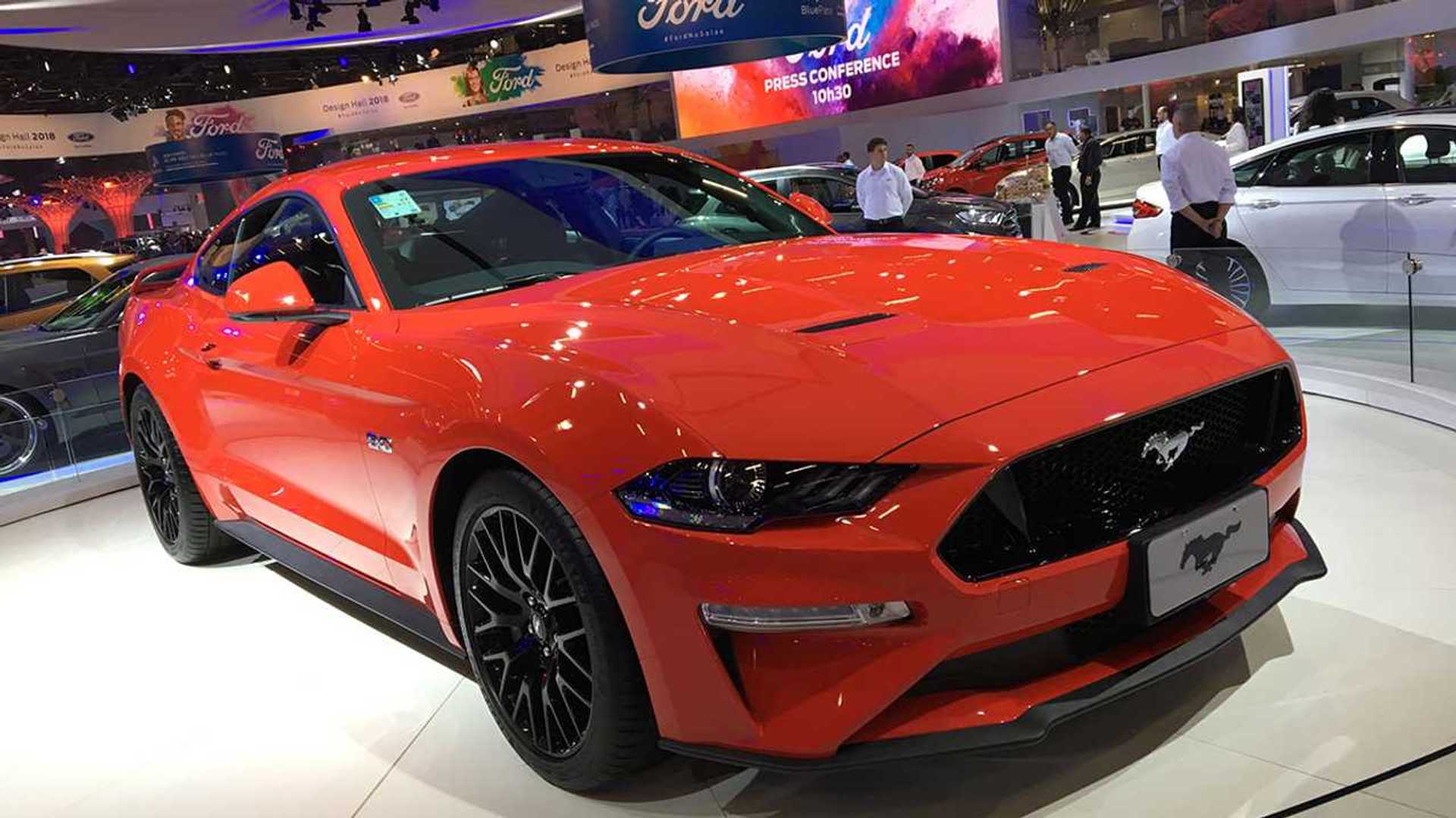 Salón de San Pablo Ford fabricará la Ranger Black en Pacheco y traerá