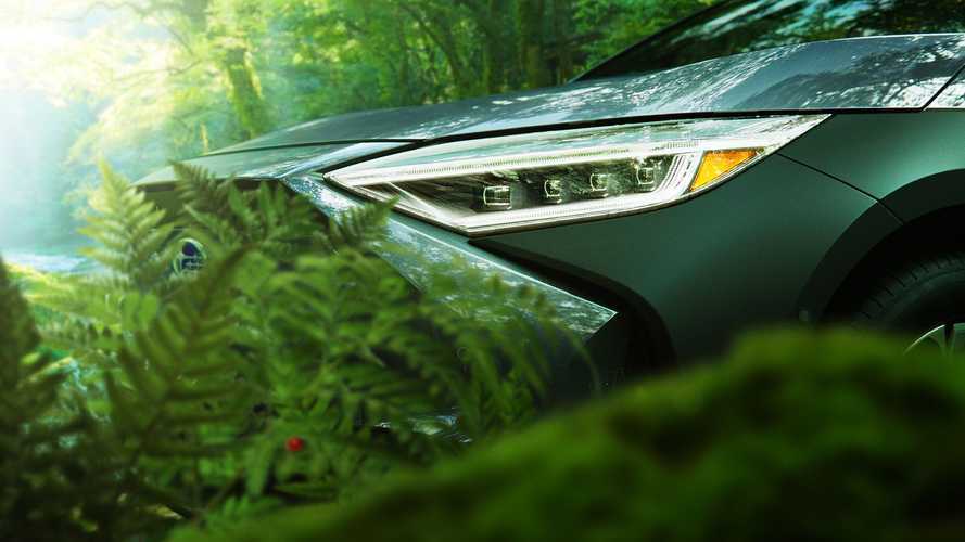 Subaru приоткрыл экстерьер своего электрокроссовера