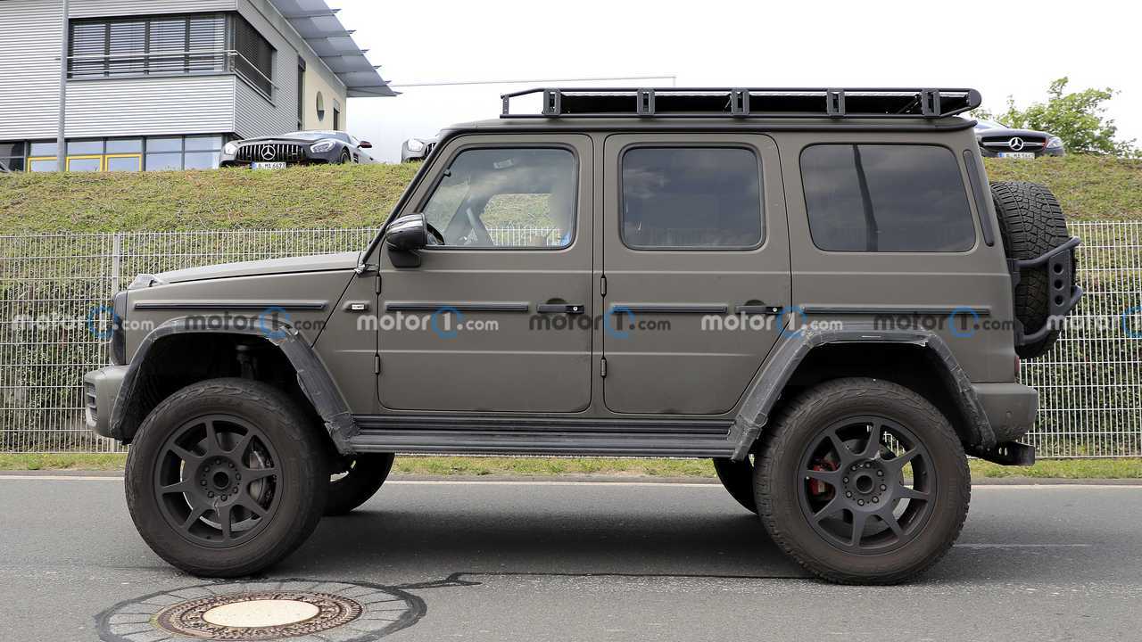 Новые шпионские фото Mercedes-Benz G-класса 4x4²