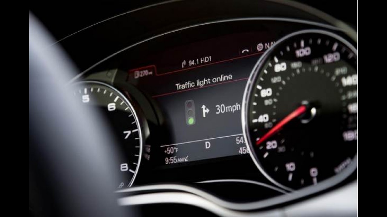 Audi apresenta novo sistema com reconhecimento de semáforo