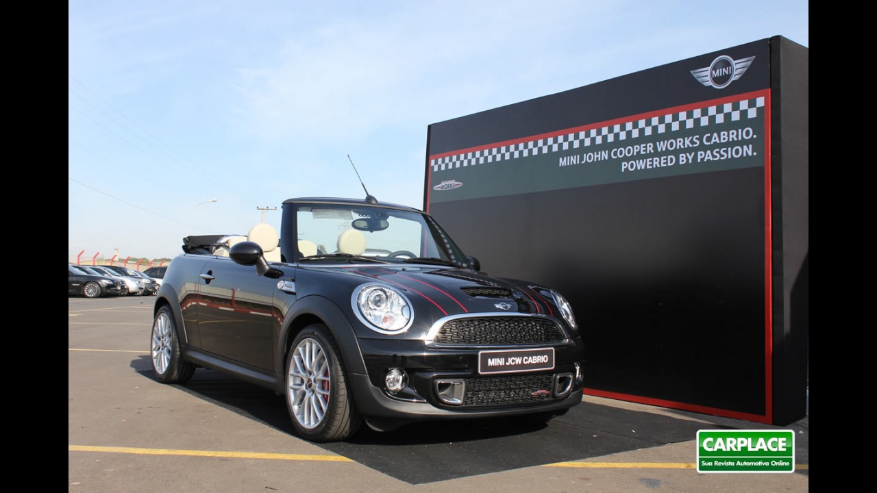 Diversão garantida: Fotos do MINI John Cooper Works Cabrio