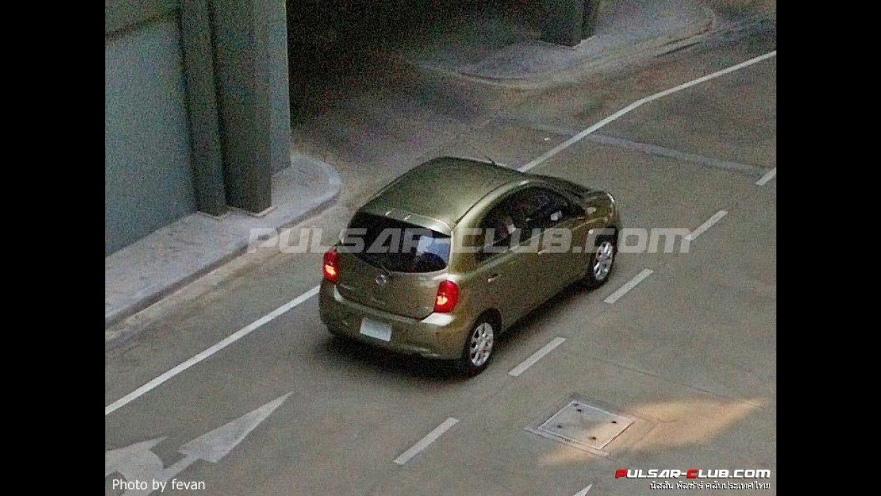 Segredo: Nissan March reestilizado é flagrado sem disfarces