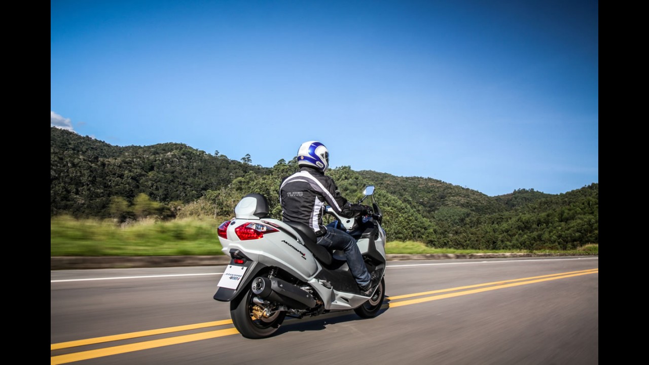 Dafra lança scooter Maxsym 400i por R$ 20.990