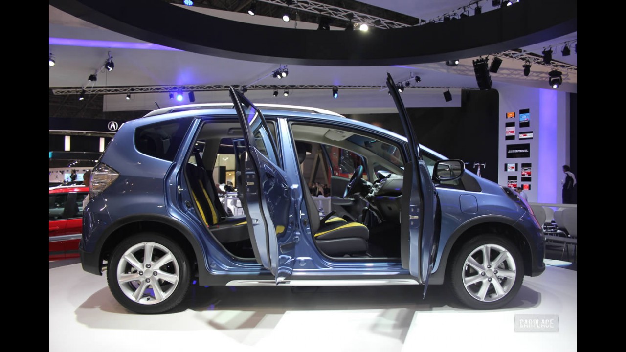 Salão do Automóvel: Honda Fit Twist, exclusivo para o Brasil, é mais uma opção com visual aventureiro