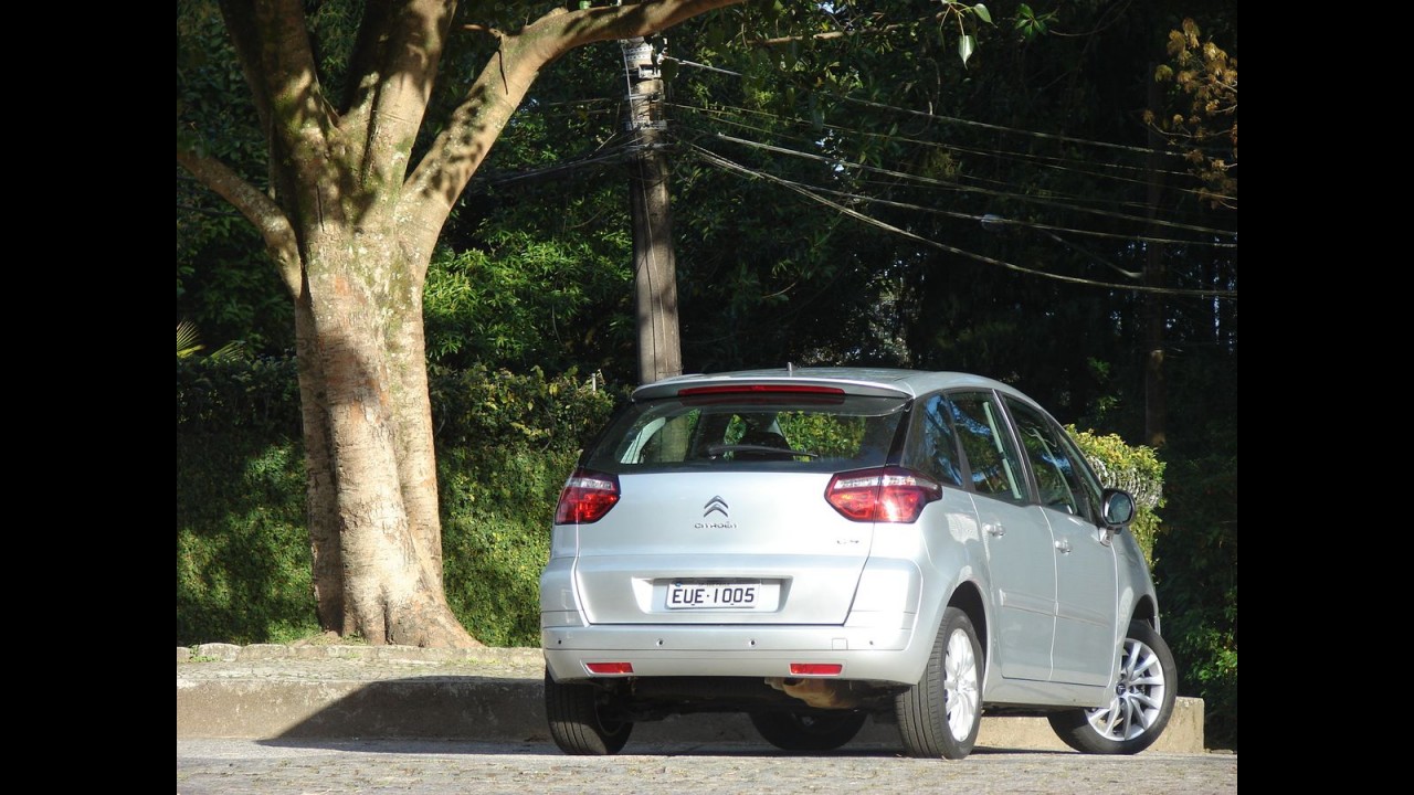 Avaliação: Citroën C4 Picasso 2.0i 16V 2011