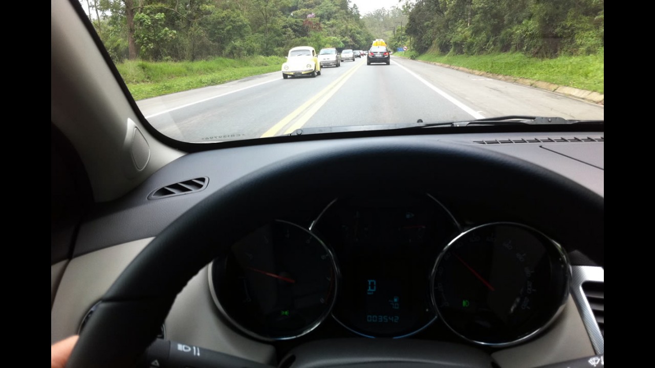 Impressões ao dirigir: Chevrolet Cruze LTZ 2012