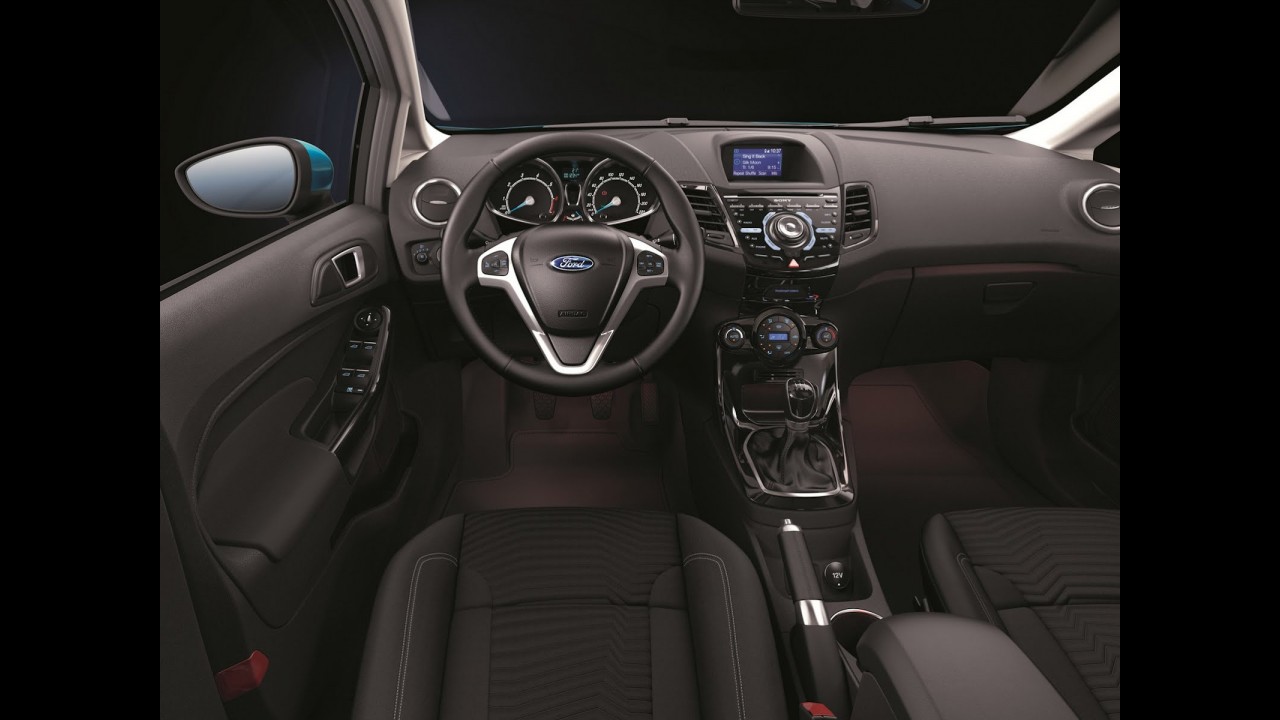 Ford antecipa primeiras fotos oficiais do Novo Fiesta 2014 - Modelo será nacional no ano que vem
