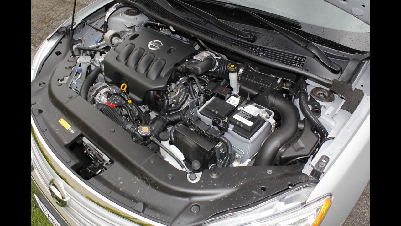 Teste CARPLACE: Sentra SV e C4 Lounge Tendance são boas opções para sair do óbvio