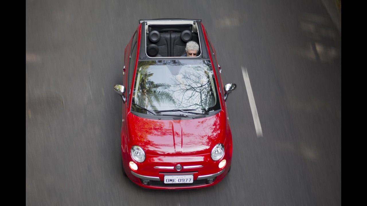 Teste CARPLACE: Fiat 500 Cabrio ganha fôlego com motor MultiAir flex