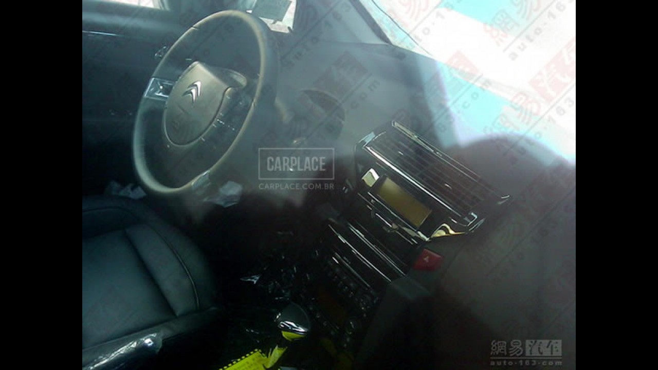 Novo Citroën C4 Pallas 2013 é flagrado na China