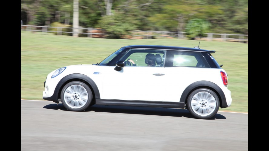 Volta rápida: novo MINI Cooper, o kart britânico está mais refinado