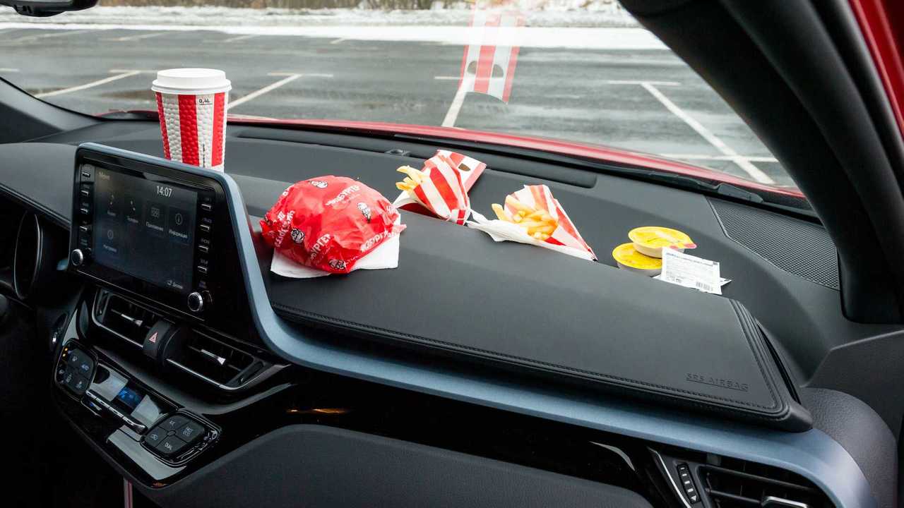 2020 Toyota C-HR food-test-drive (interior)