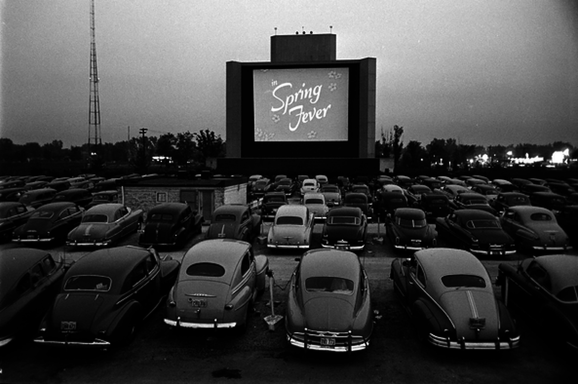 The History of the Great American Drive-In