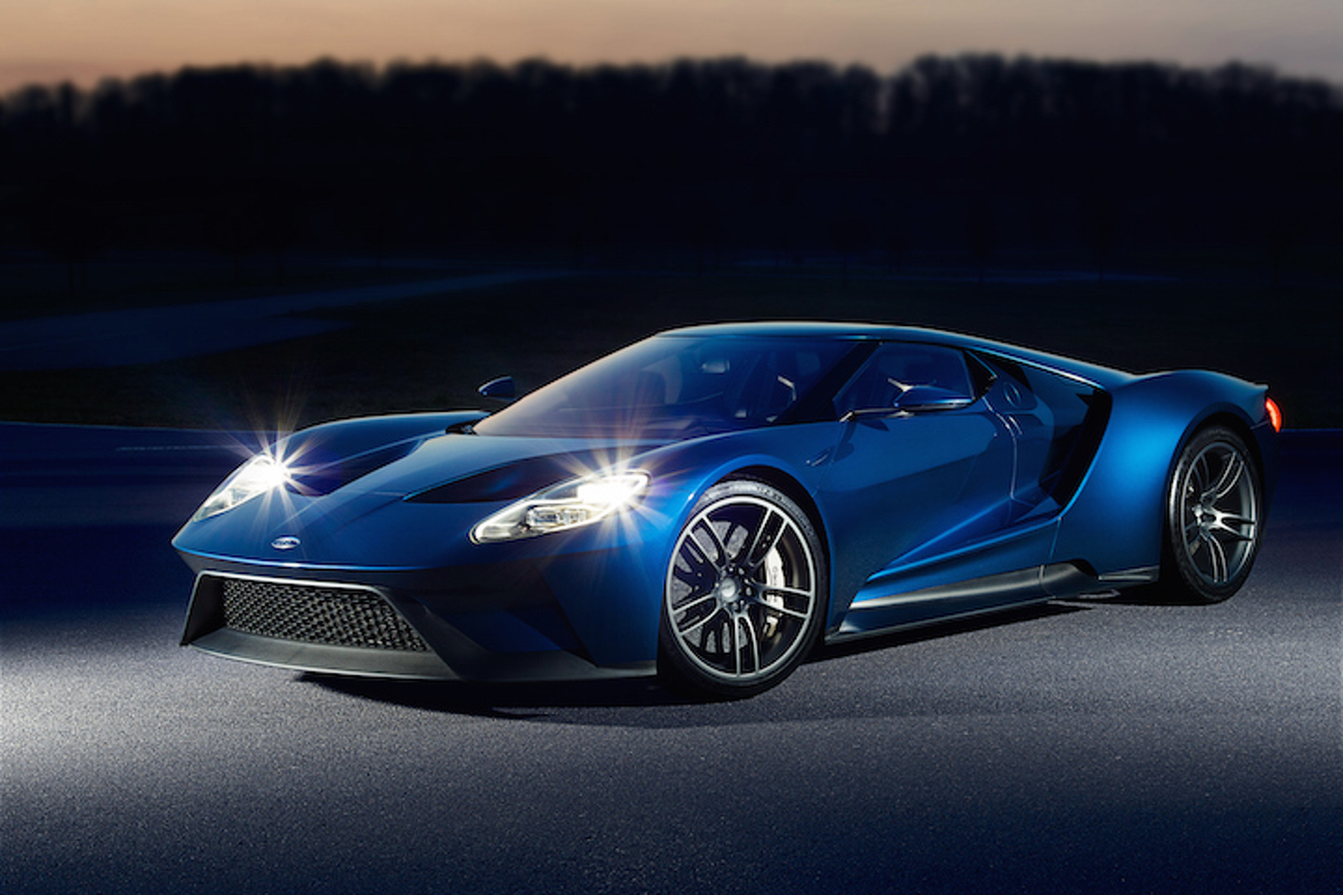 The Ford GT Racecar V6 Makes an Otherworldly Sound