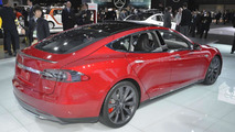Tesla Model S P85D at 2015 NAIAS