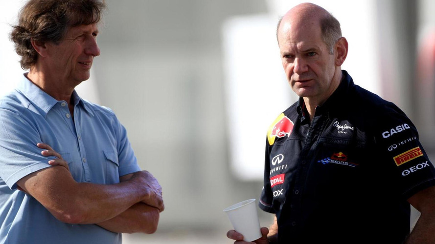 Renault denies signing Mario Illien