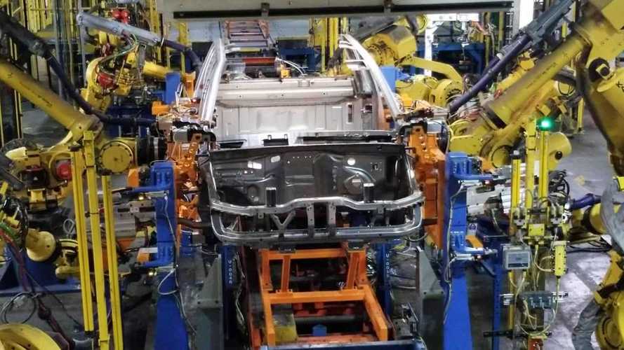 Lordstown Teases Building Of Beta Endurance Electric Truck