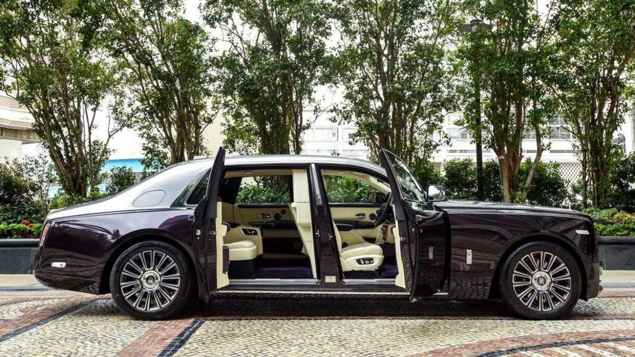 Rolls-Royce Phantom Crocodile Leather