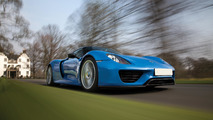 Arrow Blue Porsche 918 Spyder