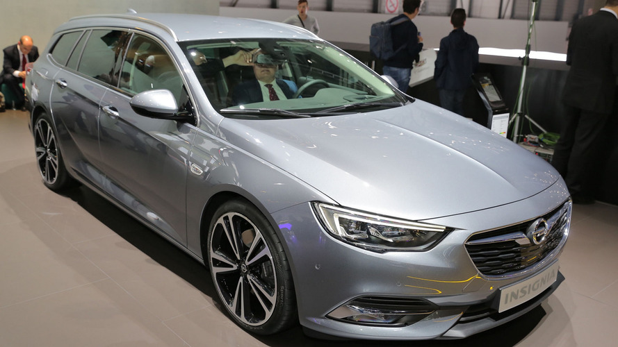 2017 Opel Insignia live in Geneva