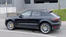 Porsche Macan Refresh Spy Shots