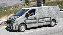 2015 Renault Trafic spy photo