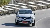Renaults neues Kleinwagen-SUV als Erlkönig (2019)