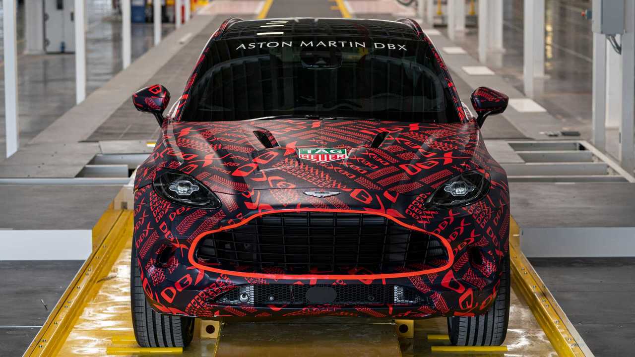 Preproduzione Aston Martin DBX