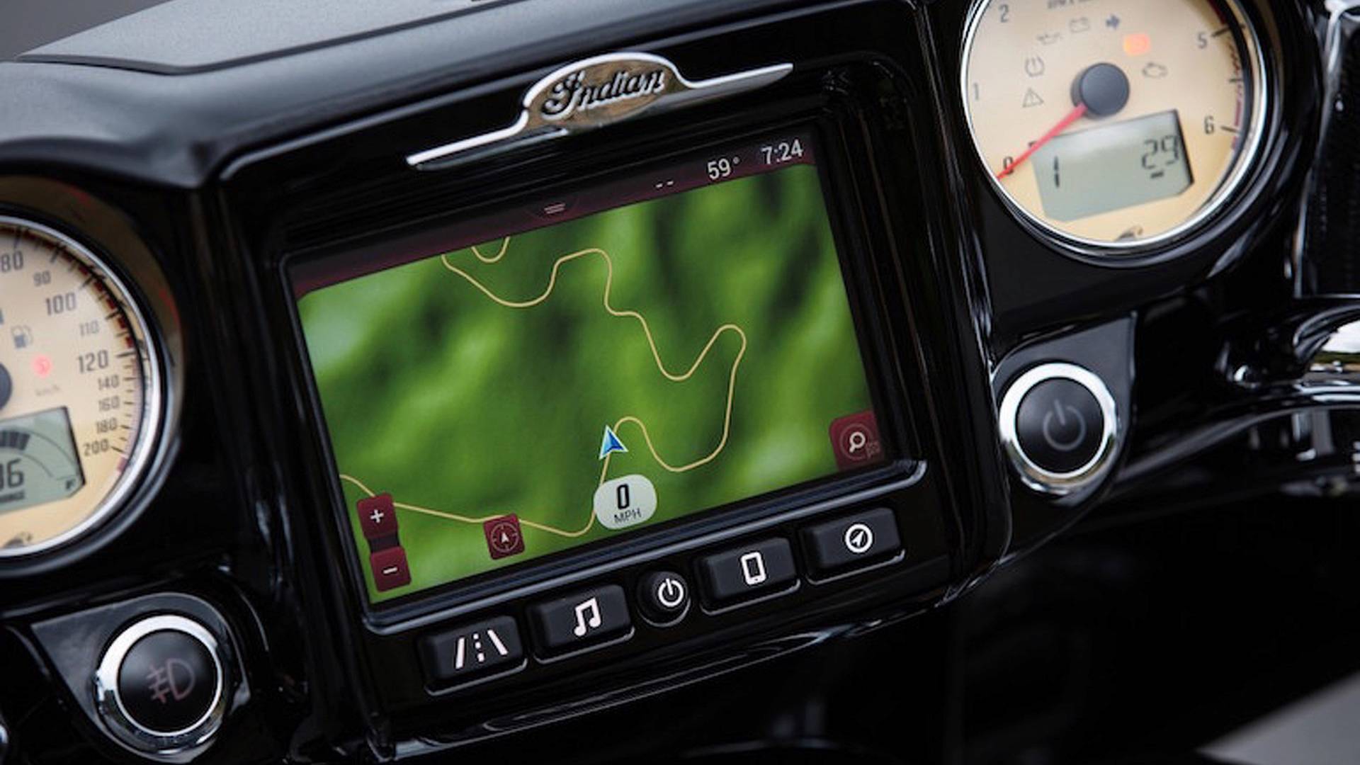 Indian Unveils New Infotainment System for Roadmaster, Chieftain