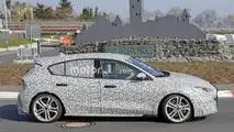 Ford Focus hot version prototype spy photo