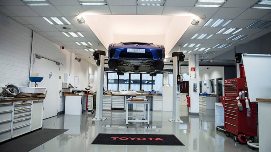 Lexus Talks About How It Services Its Own LFA