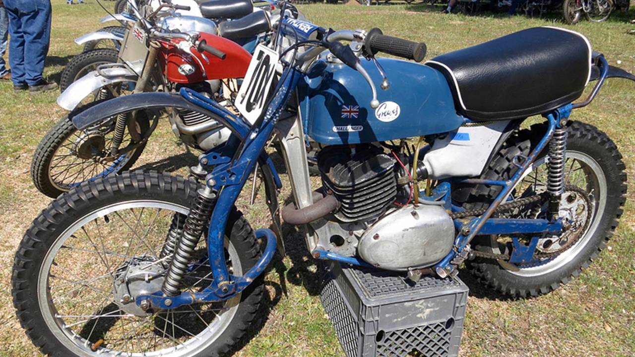 <strong>The Challenger appeared in 1964 as a 250 and later added a 360cc version, capable in desert and motocross competition.</strong>