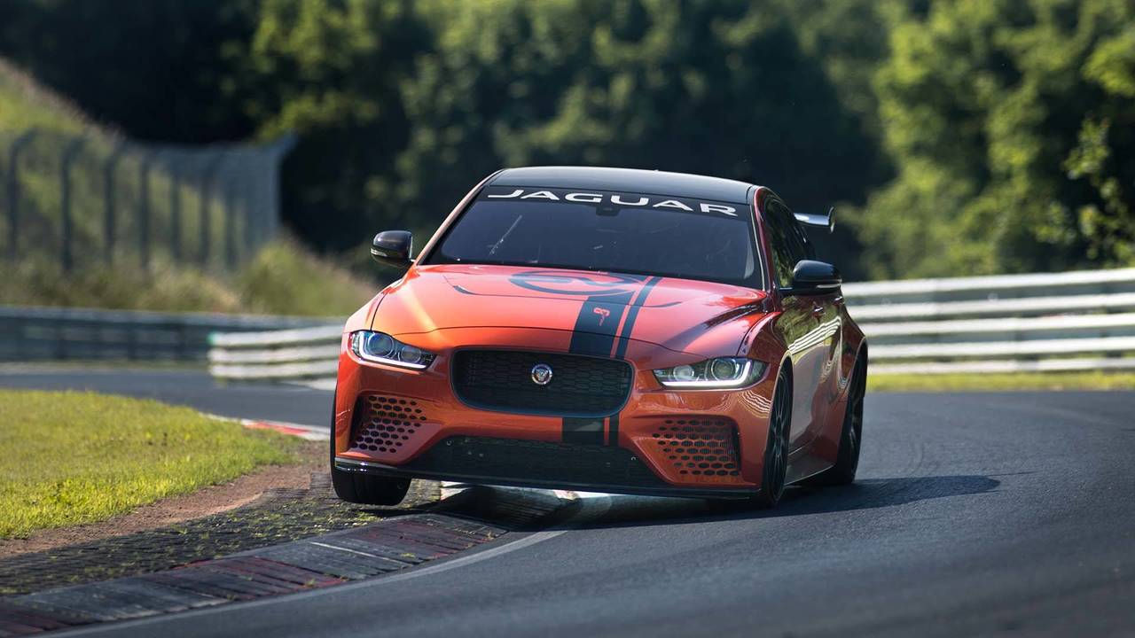 Jaguar XE SV Project 8