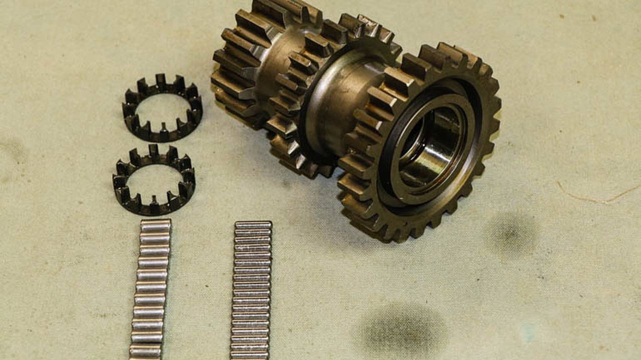 The main cluster gear contains the three gears that make this a three speed transmission.
