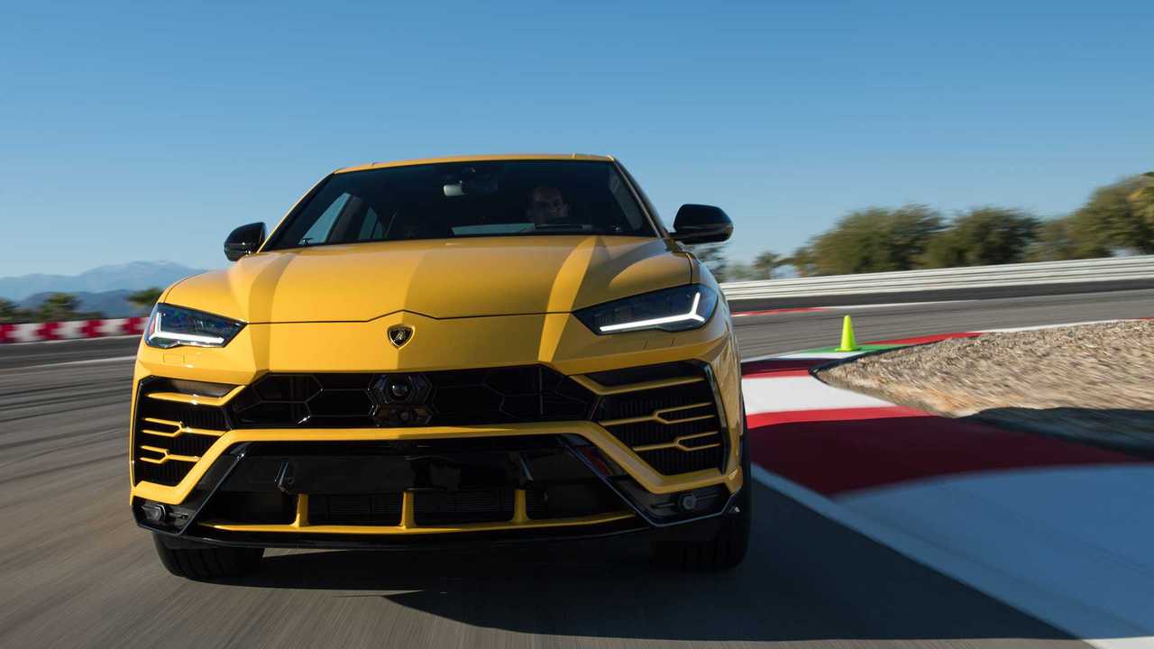 2019 Lamborghini Urus: İlk Sürüş