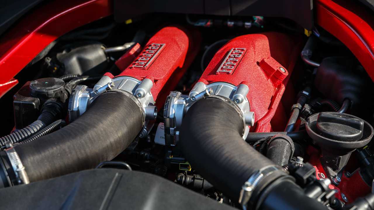 Ferrari Roma nelle Langhe