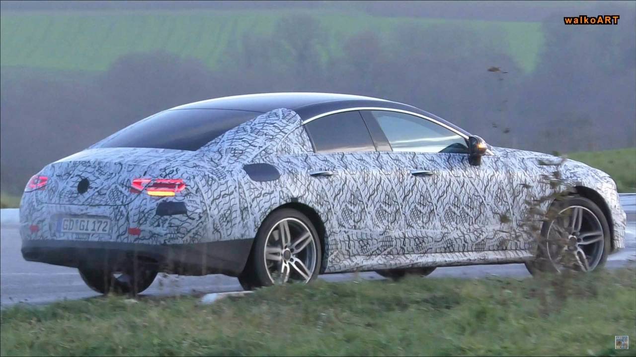 New Mercedes Amg Cls 53 Spied On Street Hiding Aero Tweaks New Mercedes Amg Cls 53 Spied On Street Hiding Aero Tweaks