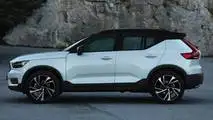 2018 Volvo XC40 D4 Momentum