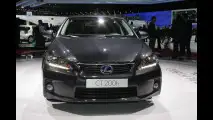 Lexus al Salone di Parigi 2010