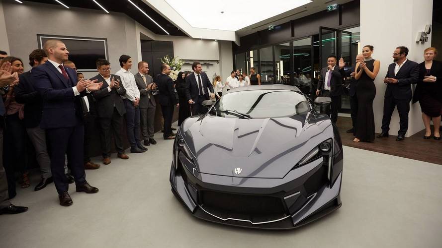W Motors Fenyr SuperSport