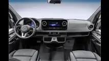 Mercedes Sprinter: Feines Cockpit