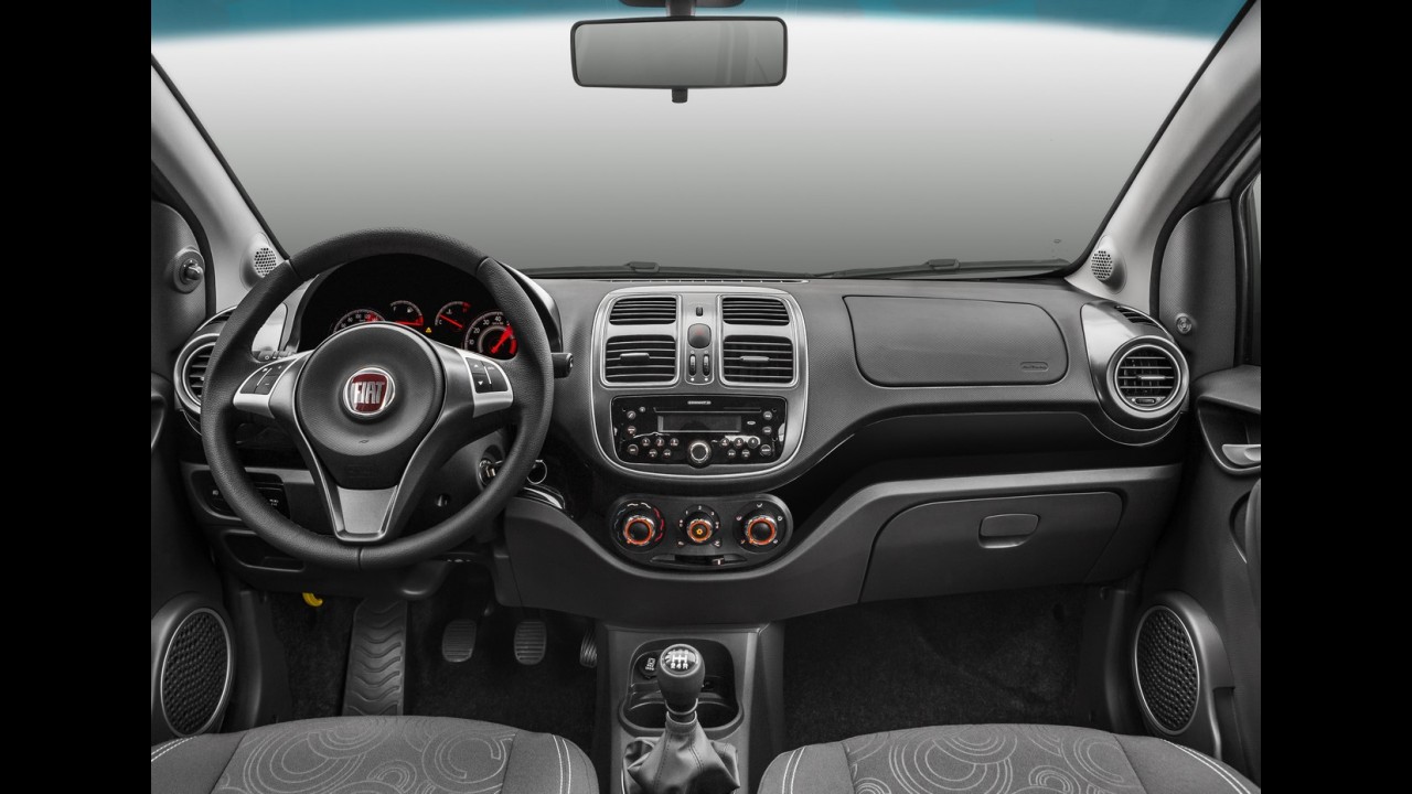 Fiat Grand Siena 2017 chega com novidades e preço inicial de R$ 50.750
