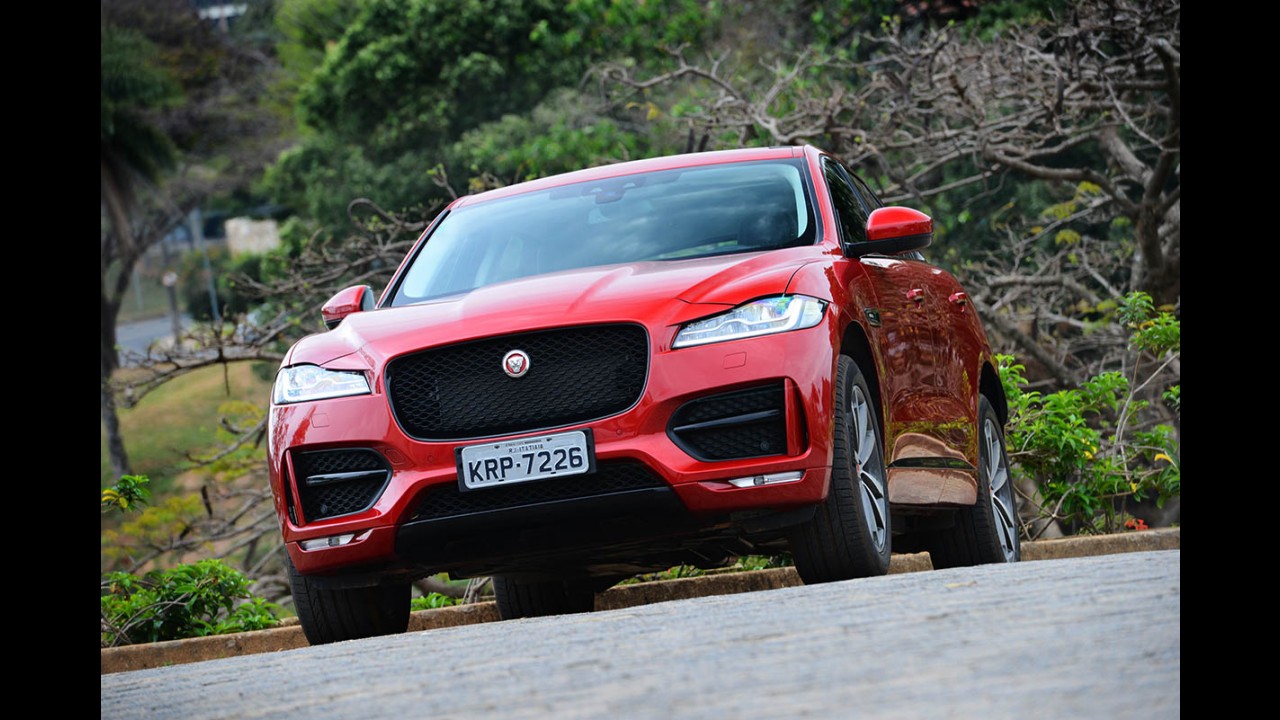 Evoque Conversível, F-Pace e XE ajudam JLR a bater novo recorde de vendas