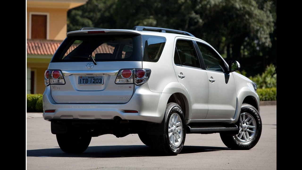 Prestes a mudar, Toyota SW4 fica mais caro e pode chegar a R$ 210.050