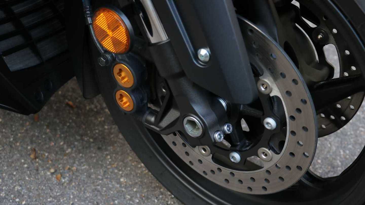 Paire De Leviers De Frein Et Embrayage ACCOSSATO Pour Yamaha TMAX 2020-2022 (560 Cm³) – Interchangeables Avec L’origine, Qualité Haut De Gamme