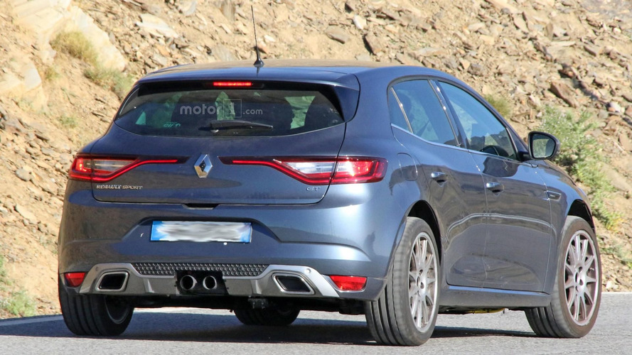 Renault Megane RS test mule spy photo